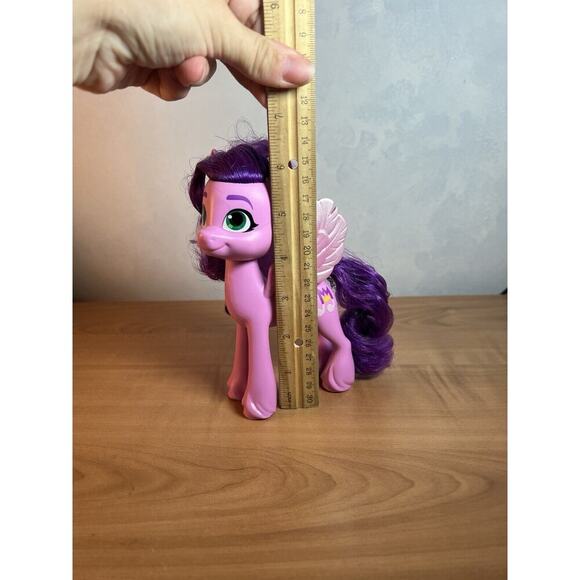 PRINCESS PETALS My Little Pony Shining Adventures New Generation - Picture 7 of 7